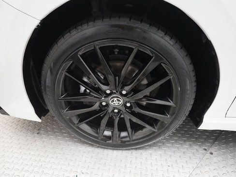 Used 2024 Toyota Camry XSE image 25