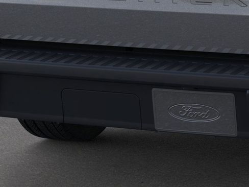New 2026 Ford Maverick XL FWD image 24