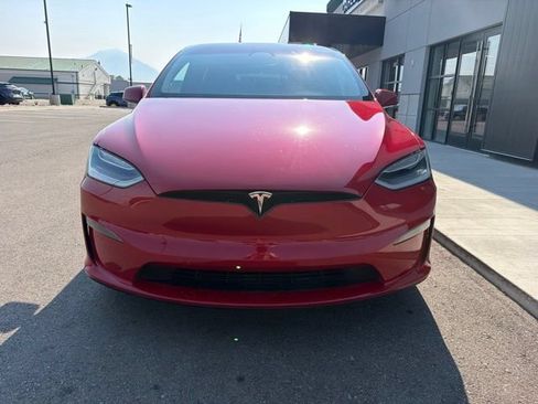 Used 2022 Tesla Model X AWD/4WD image 2