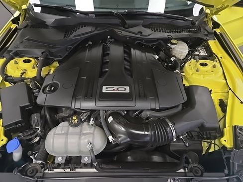 Used 2021 Ford Mustang GT Premium w/ Equipment Group 401A image 30