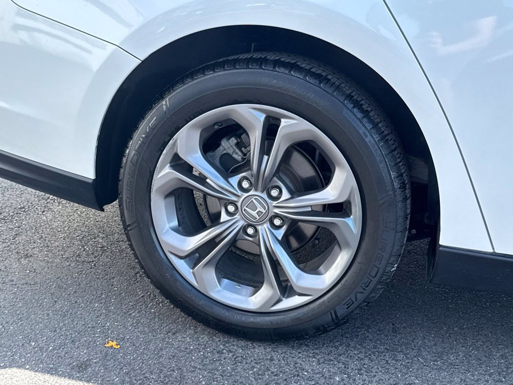 Certified 2024 Honda Accord EX image 9