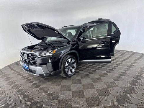 Used 2026 Honda Pilot Elite image 11