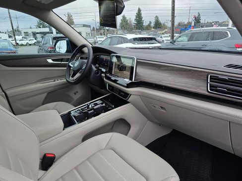 New 2026 Volkswagen Atlas SEL AWD/4WD image 42