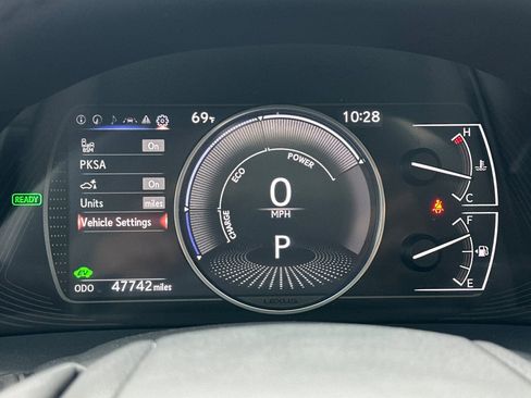 Used 2025 Lexus ES 300h w/ Premium Package FWD image 21