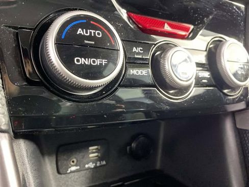 Used 2020 Subaru Forester Limited AWD/4WD image 22