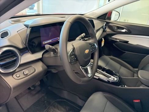 New 2026 Chevrolet Trax LT image 15