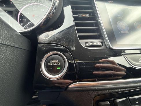 Used 2018 Buick Encore Preferred image 22