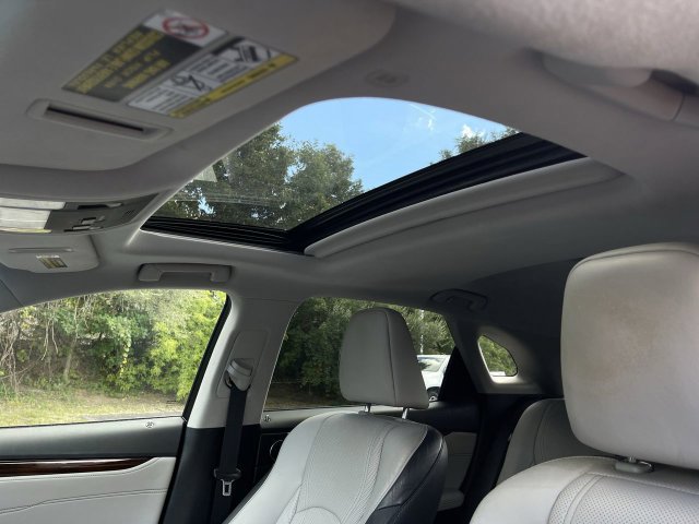 Used 2017 Lexus RX 350 FWD w/ Premium Package image 20