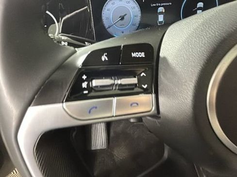 Used 2023 Hyundai Elantra Limited FWD image 15