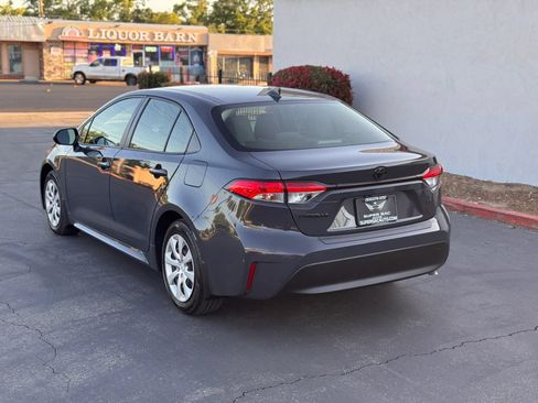 Used 2026 Toyota Corolla LE FWD image 4