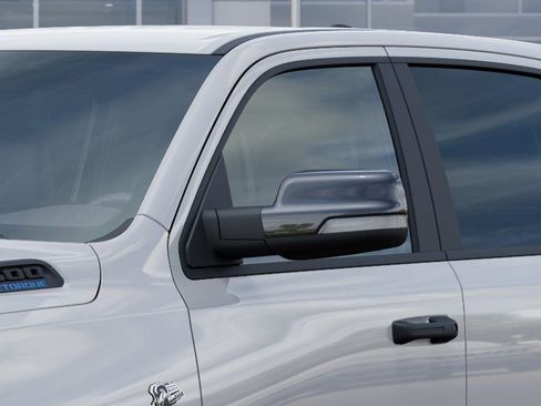 New 2026 RAM 1500 4x4 Crew Cab image 12
