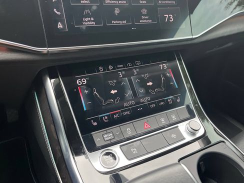 Used 2023 Audi Q8 Premium Plus w/ Premium Plus Package AWD/4WD image 29
