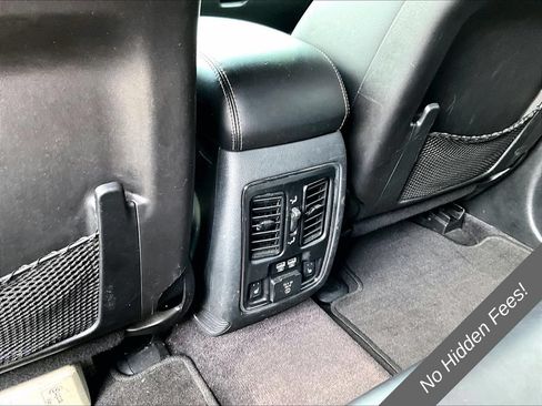 Used 2017 Jeep Grand Cherokee Limited AWD/4WD image 29