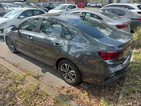Certified 2024 Kia Forte LXS FWD image 2