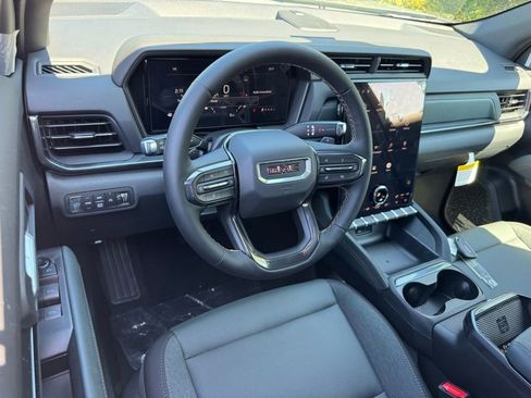 New 2026 GMC Terrain AT4 w/ Technology Package II image 3