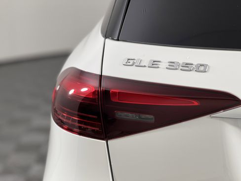 New 2026 Mercedes-Benz GLE 350 4MATIC image 13