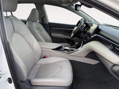 Certified 2023 Toyota Camry XLE image 14