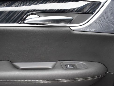 Certified 2024 Cadillac XT6 Premium Luxury w/ LPO, Floor Liner Package image 23