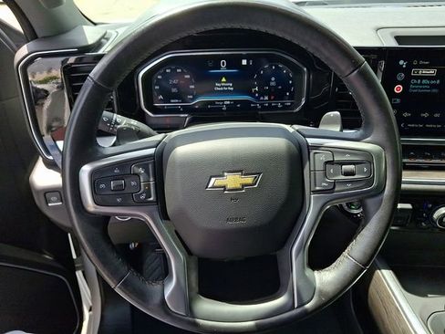 Used 2023 Chevrolet Silverado 1500 LTZ w/ Technology Package AWD/4WD image 15