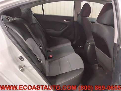 Used 2018 Kia Forte LX w/ LX Popular Package FWD image 15