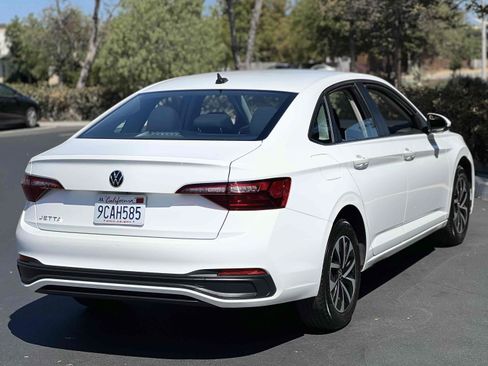 Used 2022 Volkswagen Jetta S FWD image 21