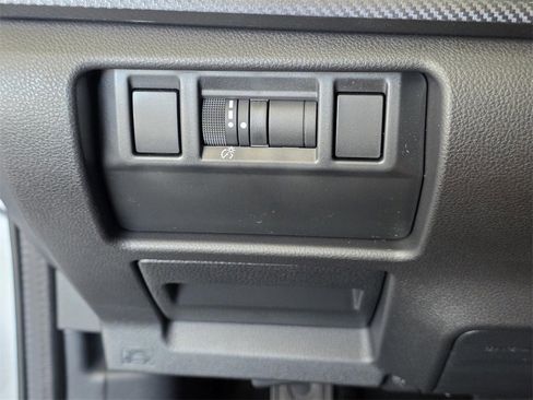 New 2025 Subaru Crosstrek 2.5i Limited w/ Popular Package #3A image 26