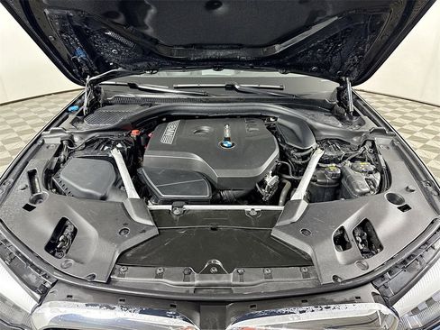 Used 2019 BMW 530i xDrive w/ Convenience Package image 23