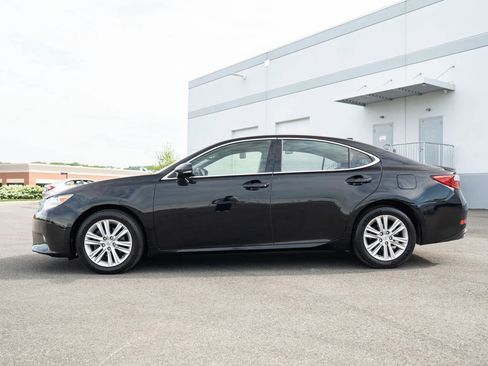 Used 2015 Lexus ES 350 w/ Premium Package image 3