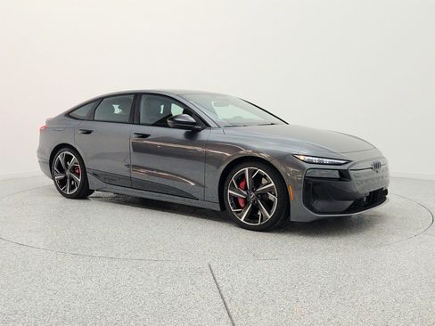 Used 2025 Audi S6 e-tron Premium Plus w/ Premium Plus AWD/4WD image 3