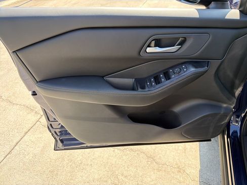New 2026 Nissan Rogue SV w/ Cold Weather Package FWD image 16