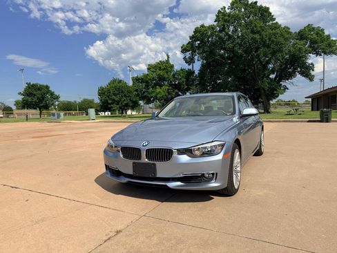 Used 2015 BMW 328i Sedan RWD image 4