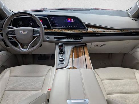 Used 2023 Cadillac Escalade Sport Platinum w/ LPO, ONYX Package AWD/4WD image 30