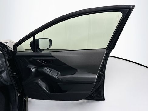 Used 2024 Subaru Crosstrek 2.0i Premium image 30