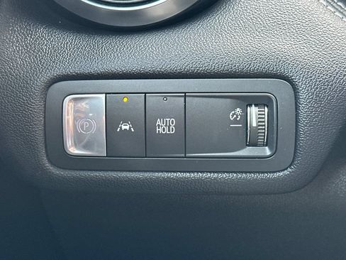 Used 2026 Chevrolet Blazer EV LT FWD image 35