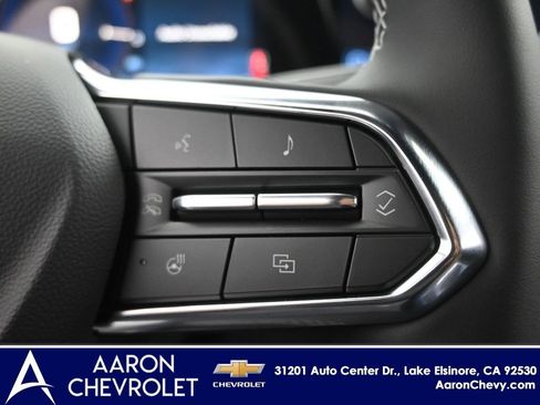 New 2026 Chevrolet Equinox EV LT image 11