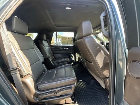 Used 2021 GMC Yukon Denali w/ Denali Premium Package image 21