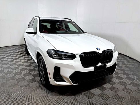 Used 2024 BMW X3 xDrive30i w/ Premium Package AWD/4WD image 2