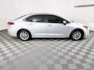 Used 2021 Toyota Corolla XLE video 2
