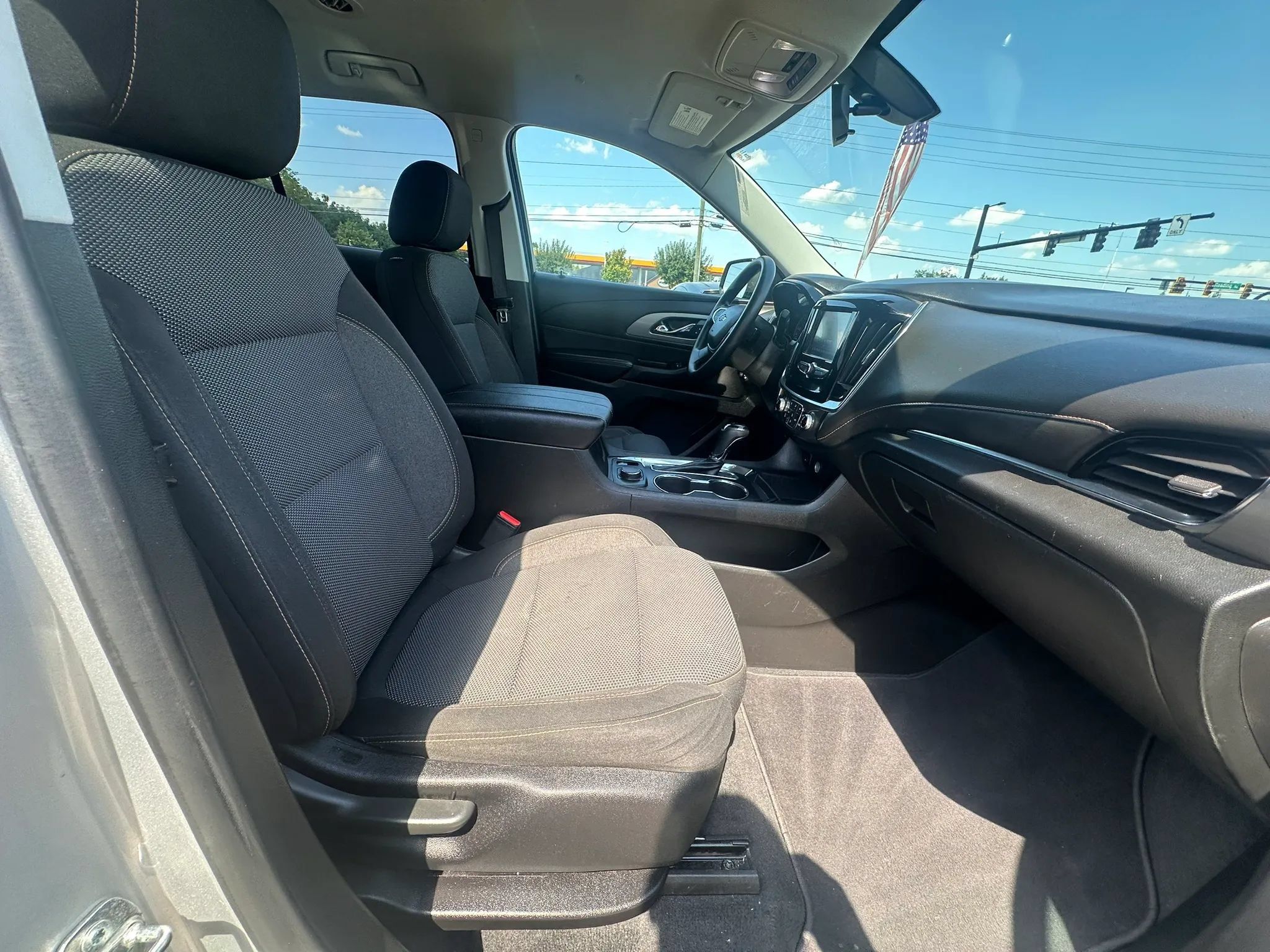 Used 2019 Chevrolet Traverse LS FWD image 26