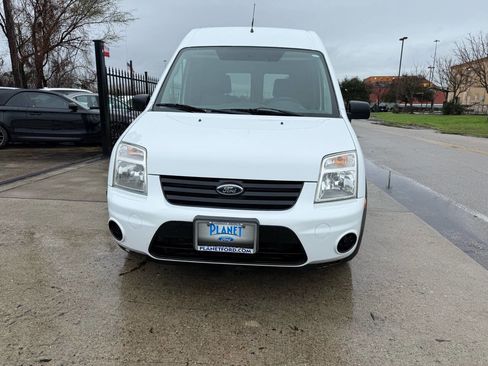 Used 2013 Ford Transit Connect XLT image 3