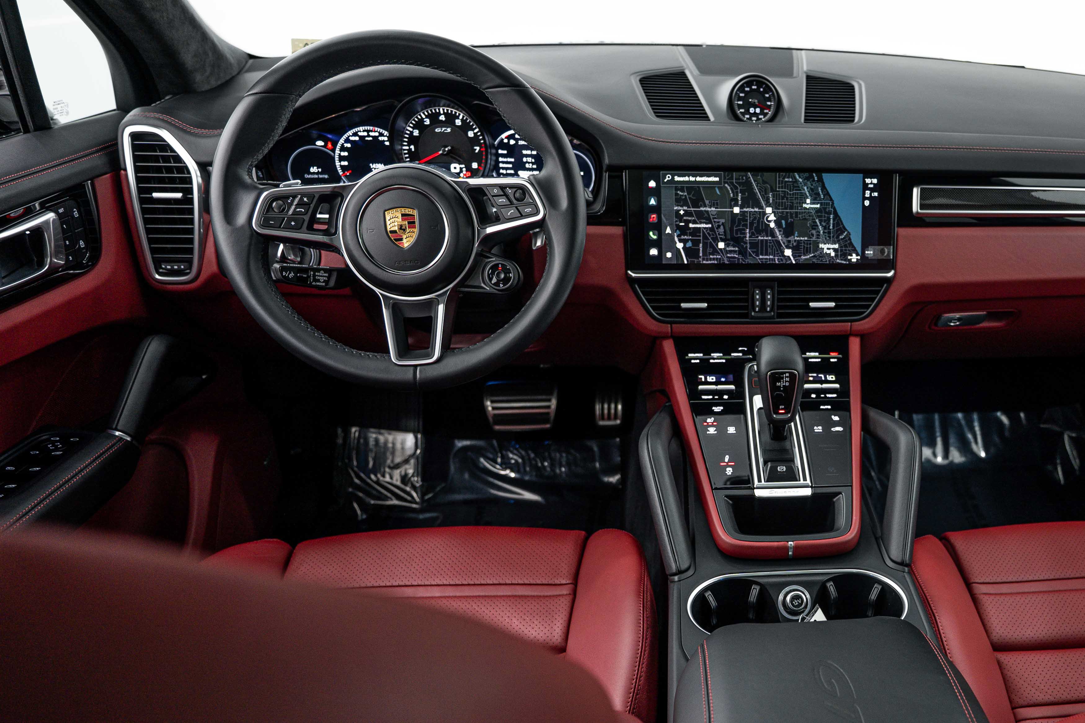 Certified 2022 Porsche Cayenne GTS AWD/4WD image 26
