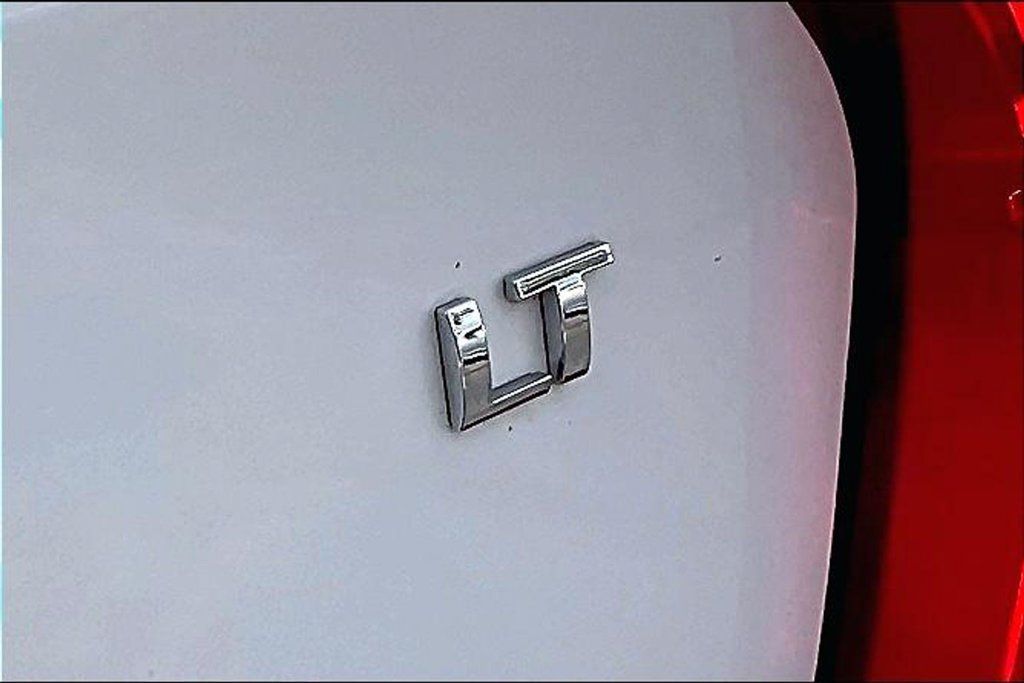 Used 2021 Chevrolet Spark LT FWD image 9