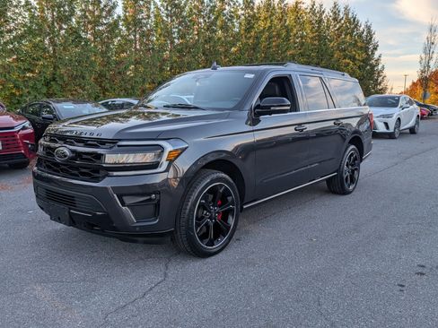 Used 2022 Ford Expedition Max Limited image 7