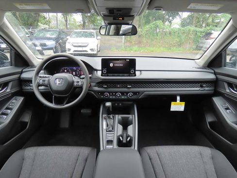 New 2025 Honda Accord SE image 16