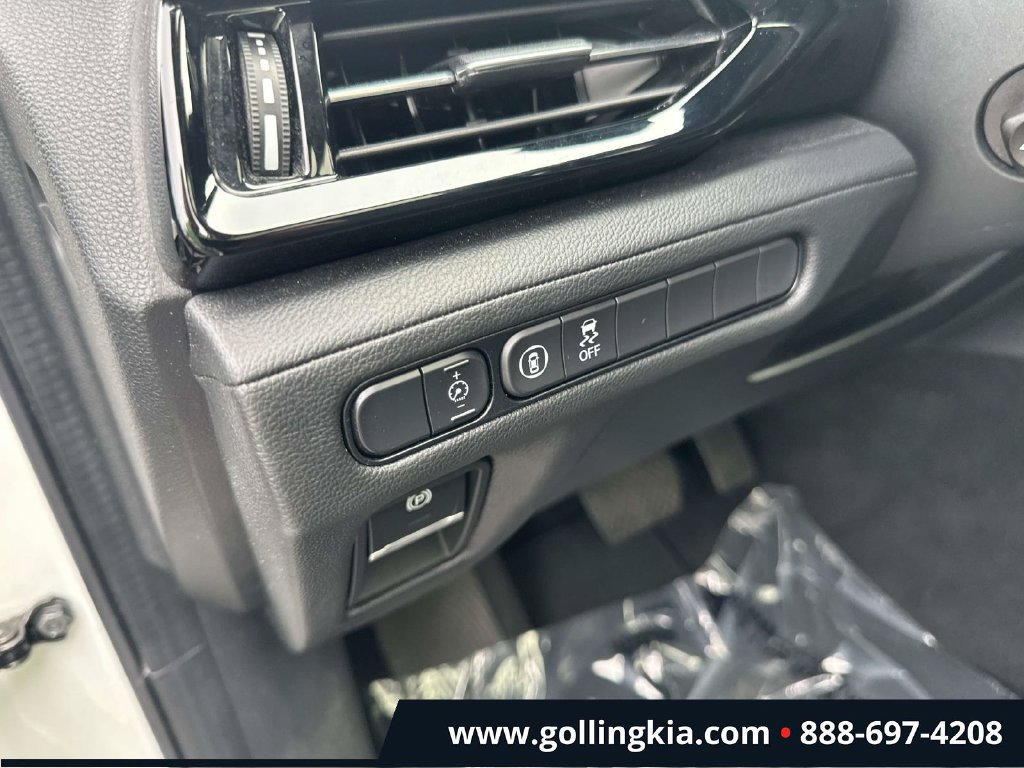 Used 2023 Acura MDX SH-AWD image 21