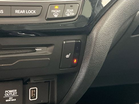 Used 2022 Honda Pilot Touring image 20