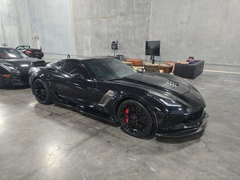 Used 2016 Chevrolet Corvette Z06 w/ 3LZ Preferred Equipment Group RWD image 3