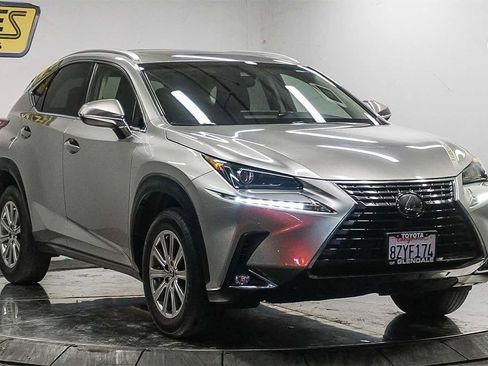 Used 2019 Lexus NX 300 FWD image 5