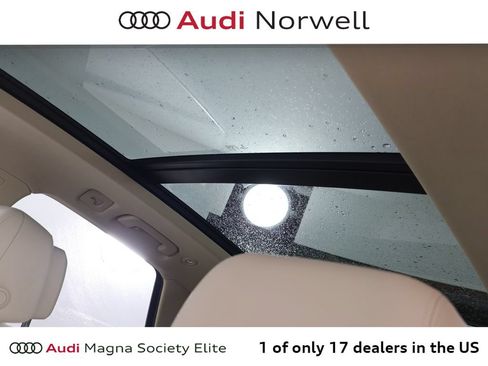 Used 2019 Audi Q5 2.0T Premium Plus w/ Premium Plus Package AWD/4WD image 9