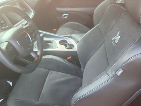 Used 2022 Dodge Challenger R/T Scat Pack RWD image 23